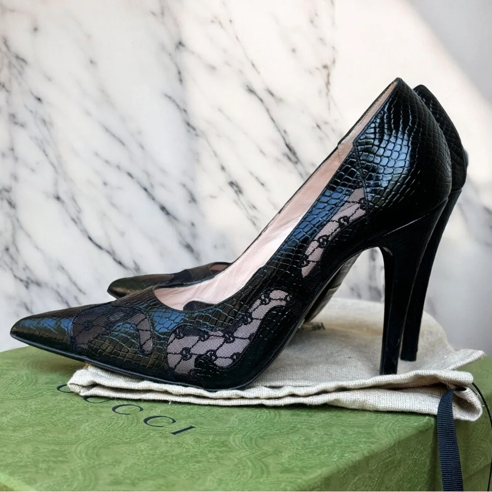Black Gucci Python Embossed Pumps